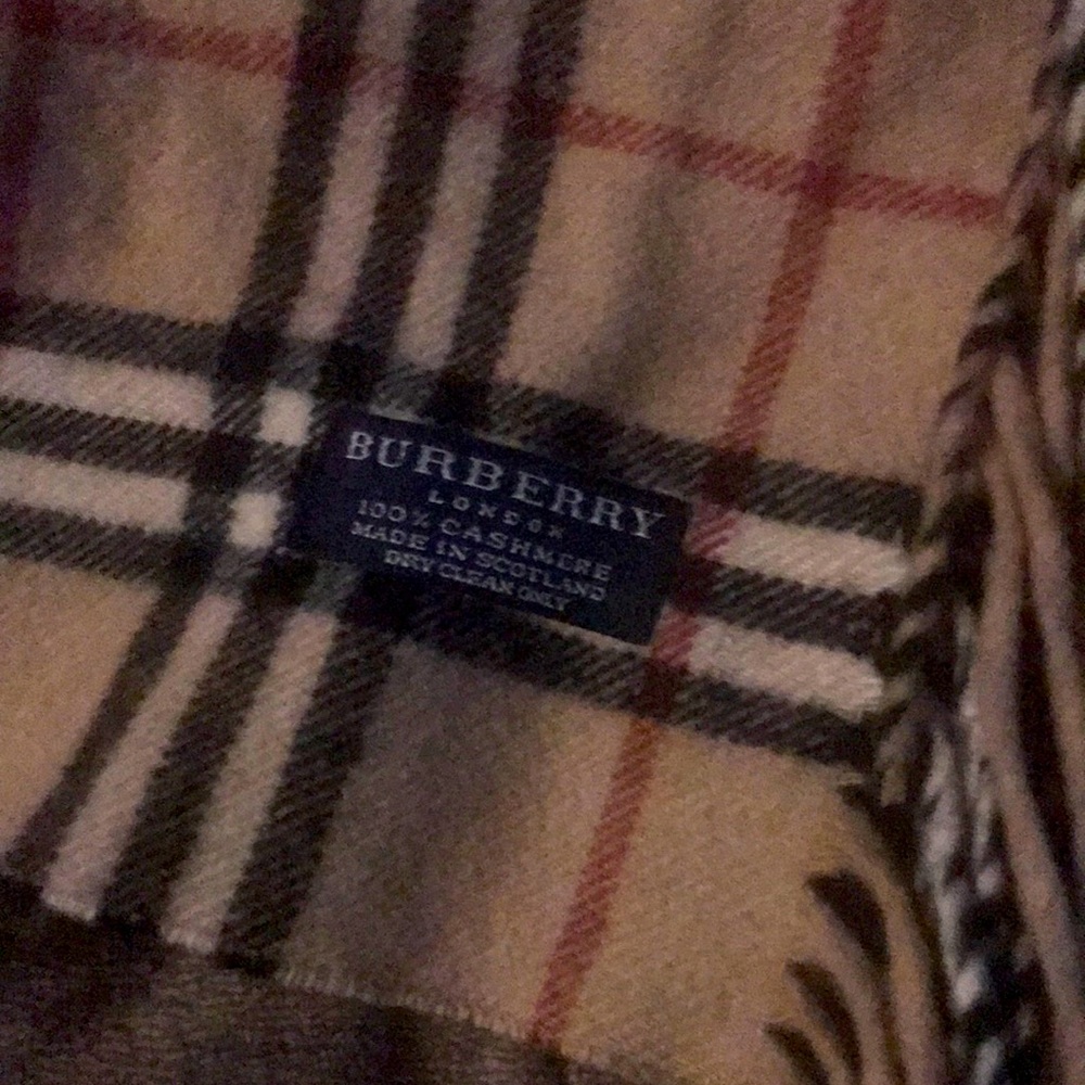 Burberry scarf!!! GREAT PRICE!! 100% Cashmere.  Made in Scotland.